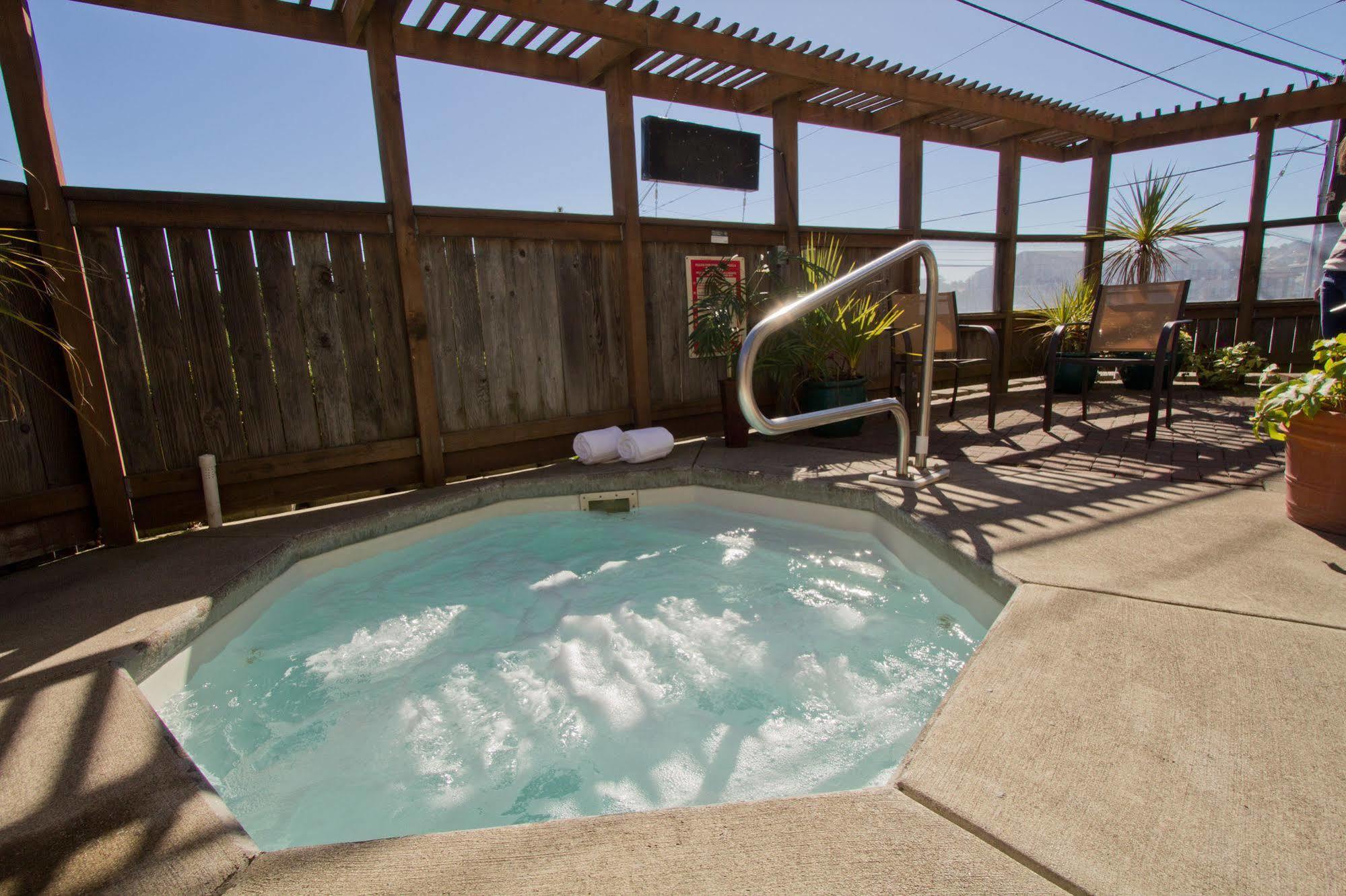 Shearwater Inn Lincoln City Eksteriør billede